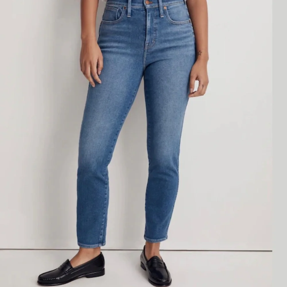 Madewell Curvy Stovepipe Jeans - Picture 3 of 4